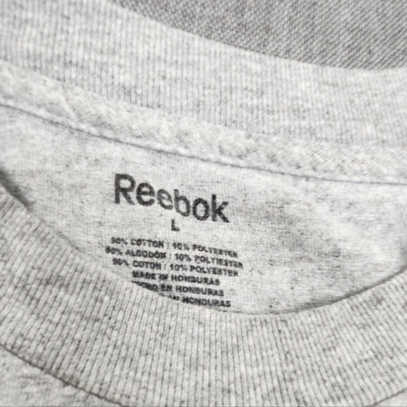 Denver Broncos ×Reebok Peyton Manning Grey Tee Shirt. - Picture 3 of 6